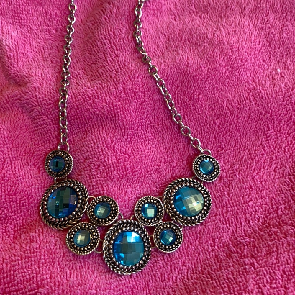 NWT brand new jacarII JEWELRY set.